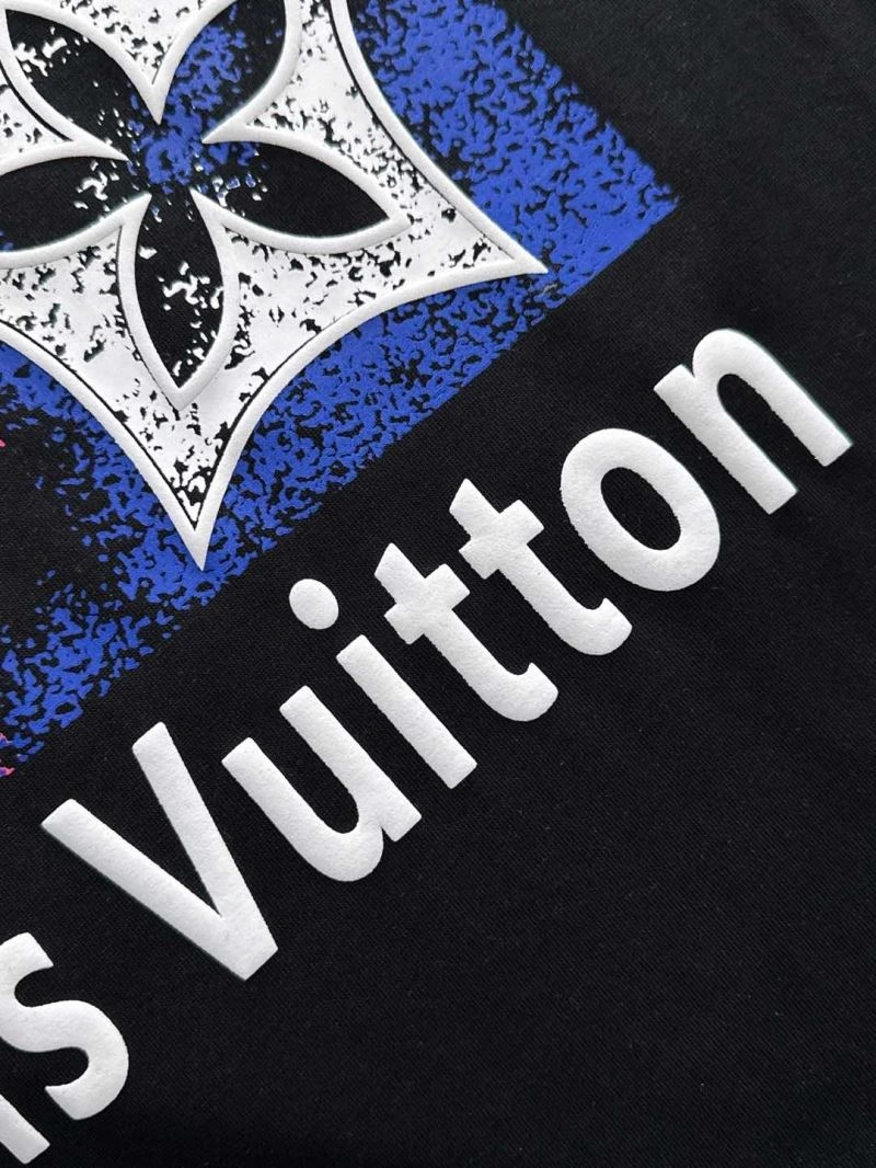 FreshLook Louis Vuitton T-Shirts 132521