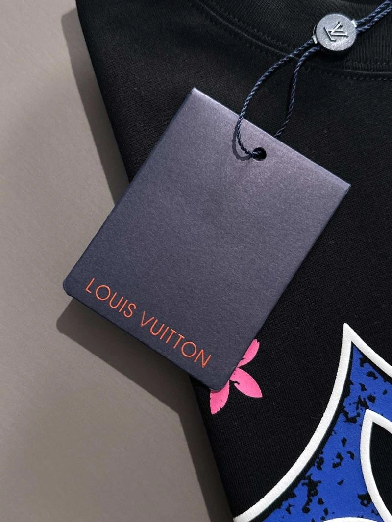 FreshLook Louis Vuitton T-Shirts 132521