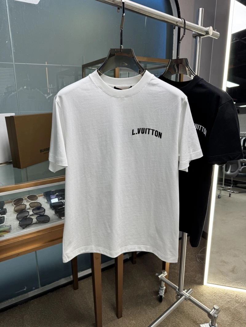 OdorResistant Louis Vuitton T-Shirts 132508