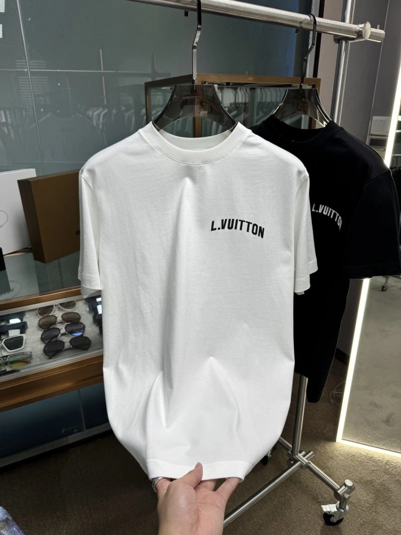 OdorResistant Louis Vuitton T-Shirts 132508