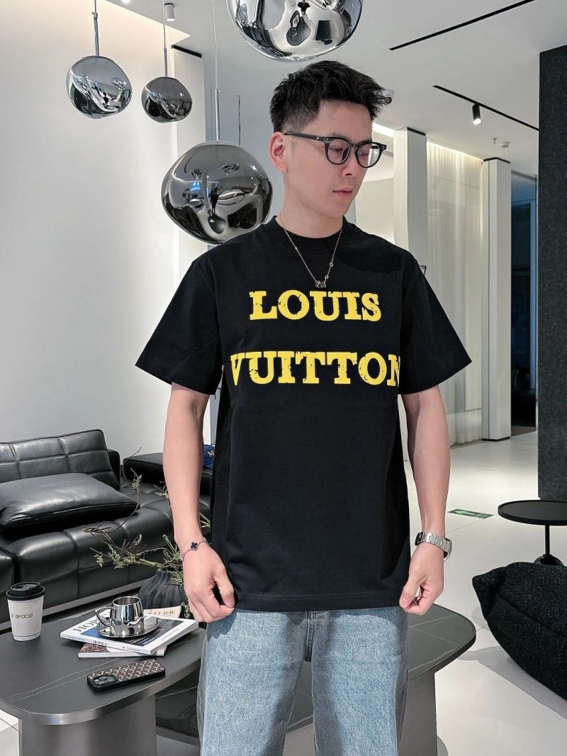 Louis Vuitton T-Shirts Affordable 132503