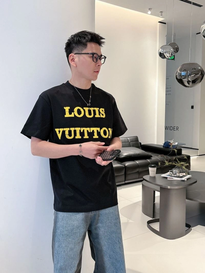 Louis Vuitton T-Shirts Affordable 132503
