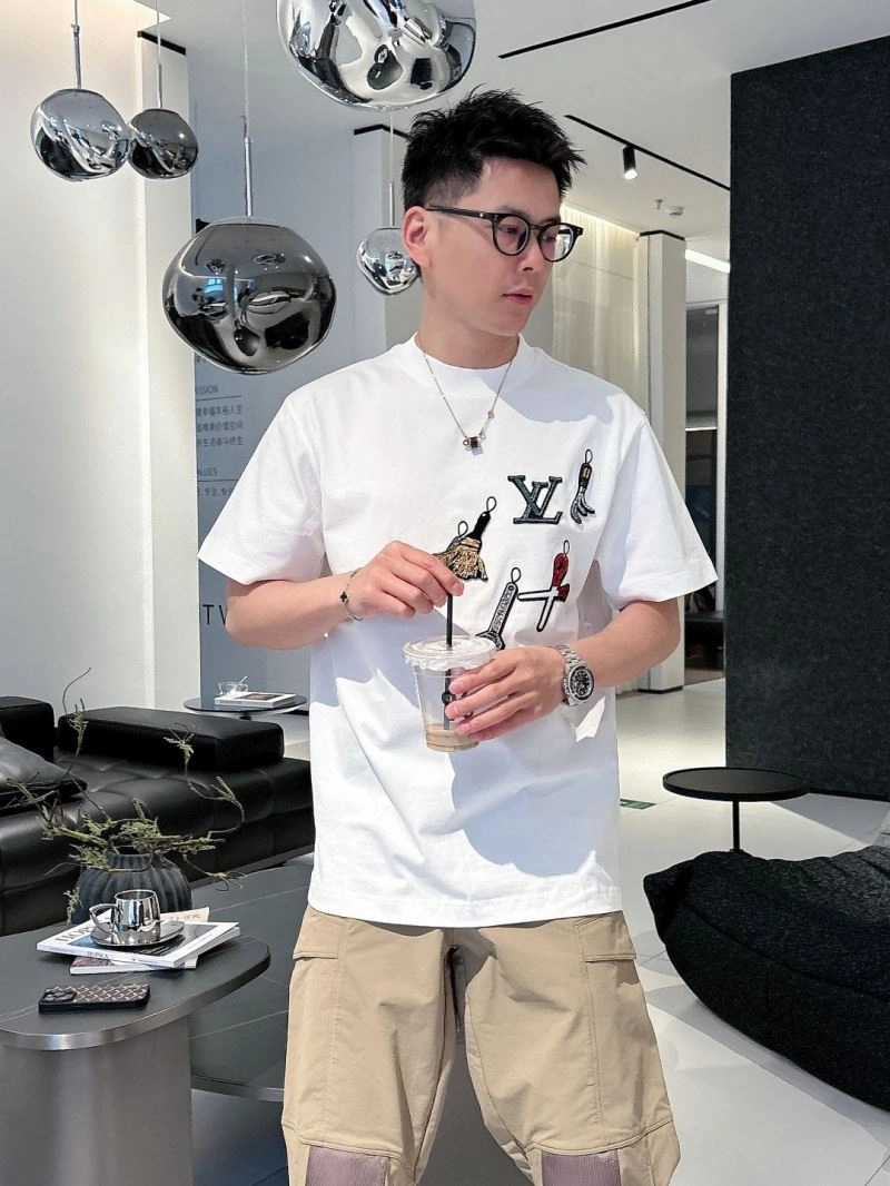 FlexibleFit Louis Vuitton T-Shirts 132507
