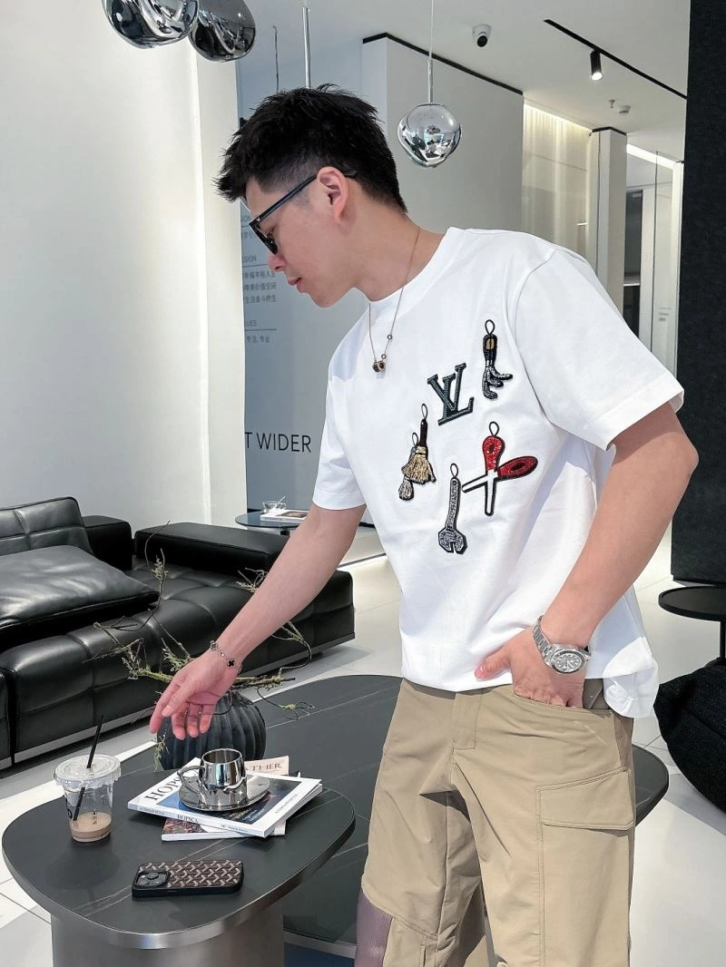FlexibleFit Louis Vuitton T-Shirts 132507