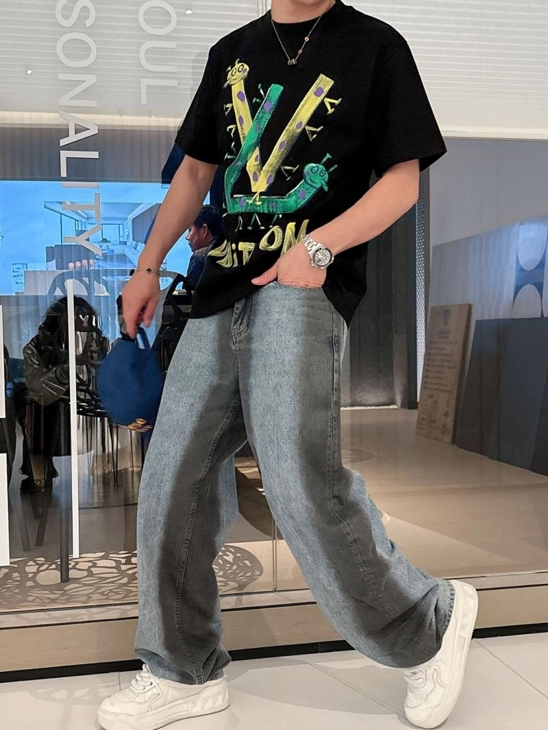 Louis Vuitton T-Shirts Youthful 132513