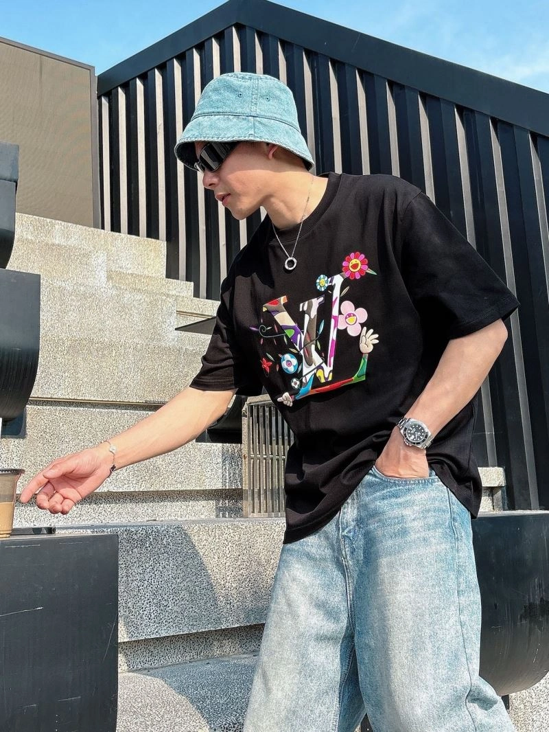 HighQuality Louis Vuitton T-Shirts 132505