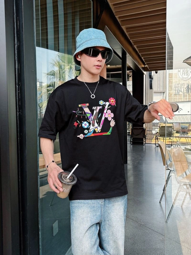 HighQuality Louis Vuitton T-Shirts 132505
