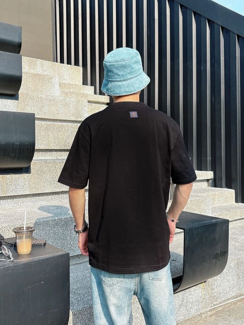 HighQuality Louis Vuitton T-Shirts 132505
