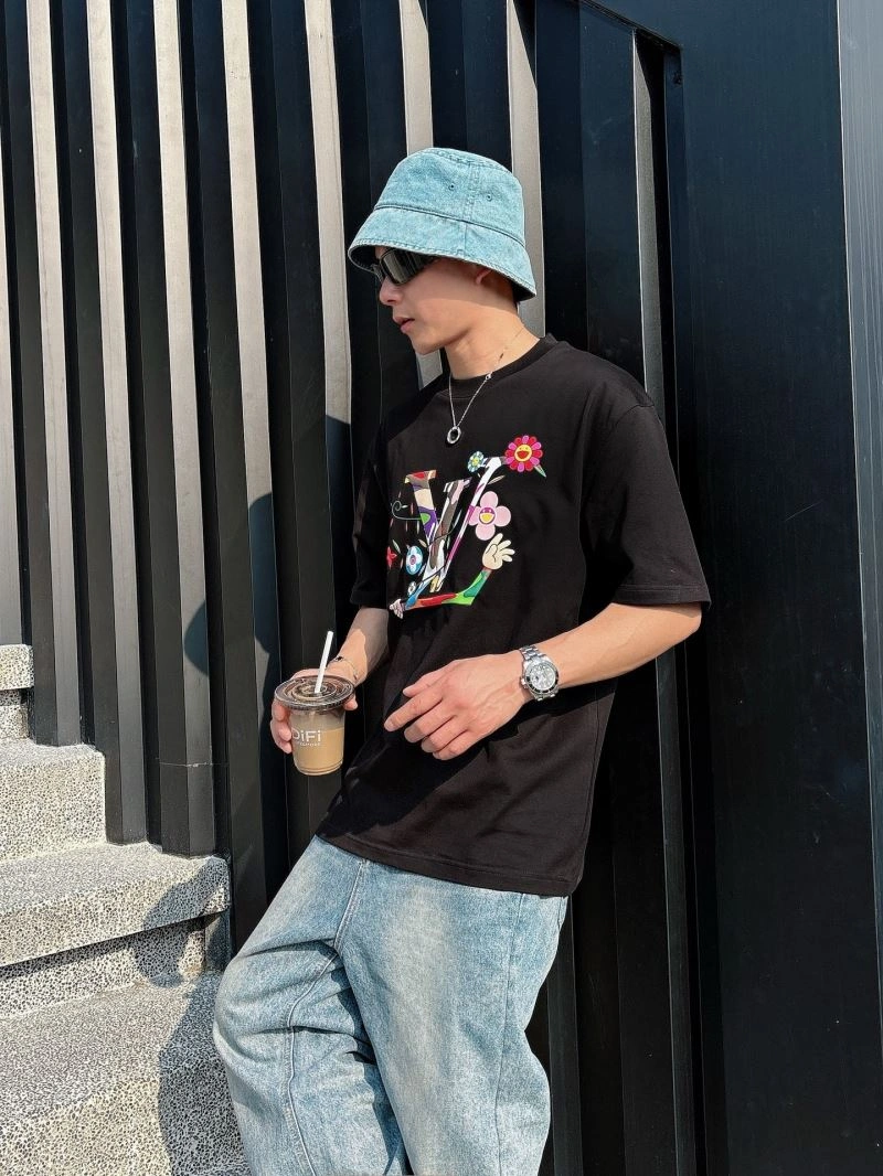 HighQuality Louis Vuitton T-Shirts 132505