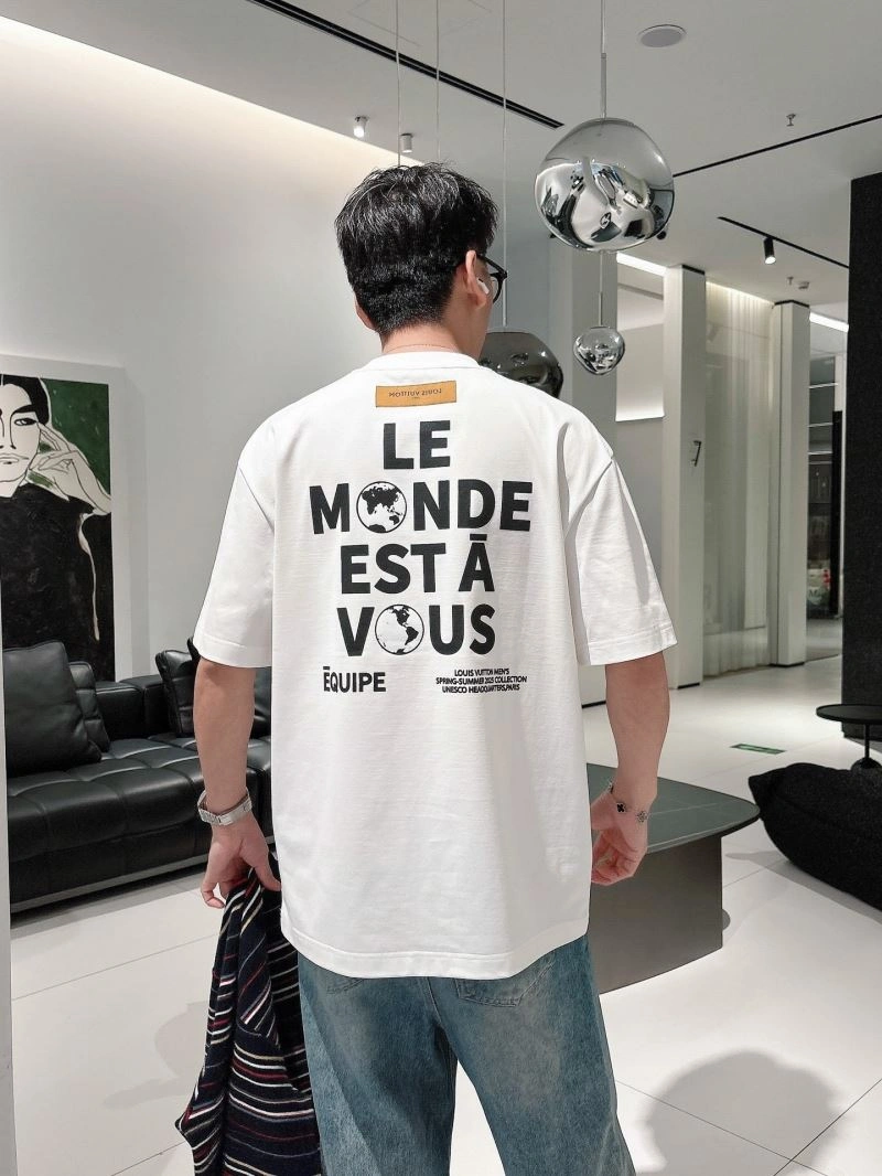 Louis Vuitton T-Shirts EasyMatch 132492
