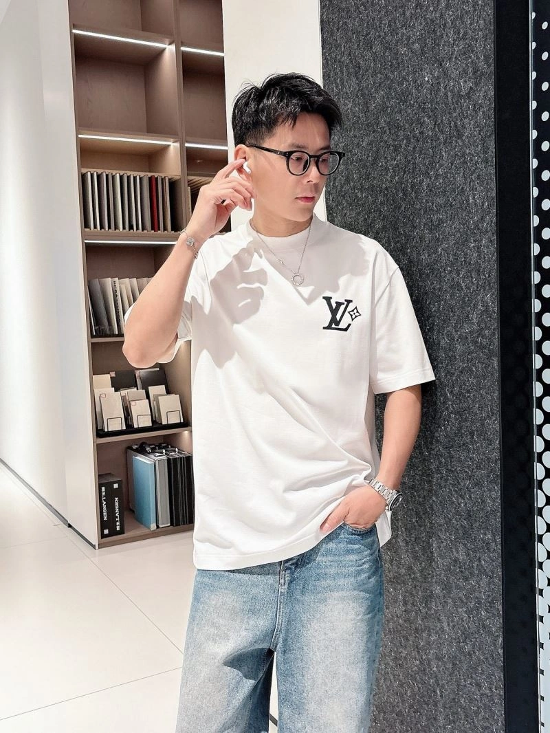 Louis Vuitton T-Shirts EasyMatch 132492