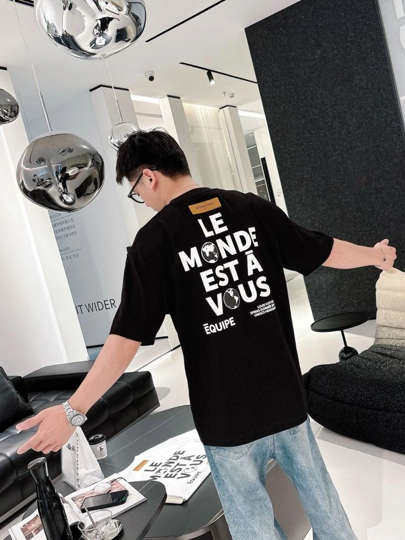 Louis Vuitton T-Shirts Durable 132506