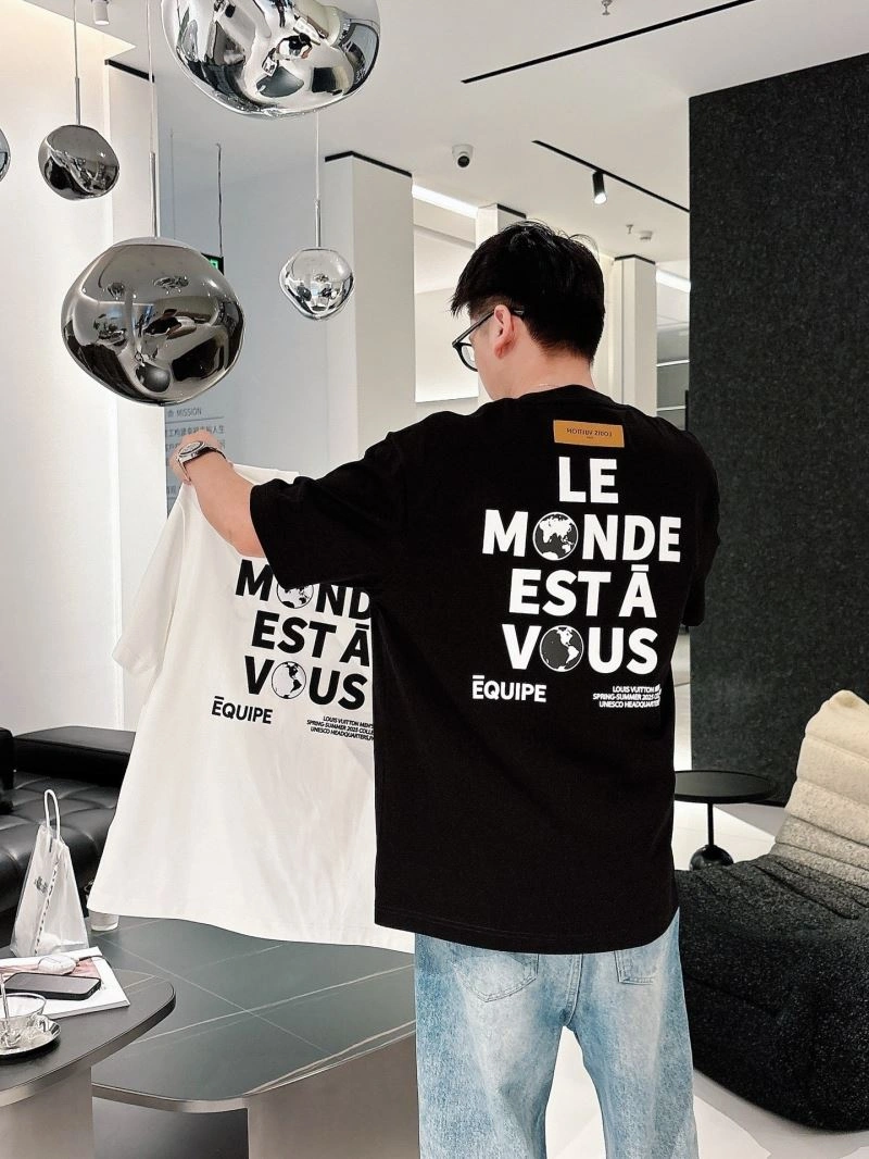 Louis Vuitton T-Shirts Durable 132506