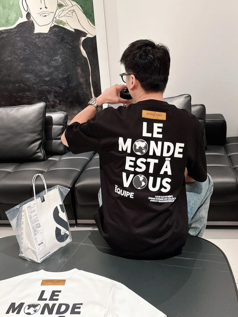 Louis Vuitton T-Shirts Durable 132506
