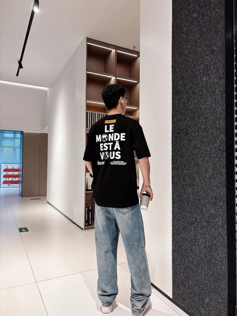 Louis Vuitton T-Shirts Durable 132506