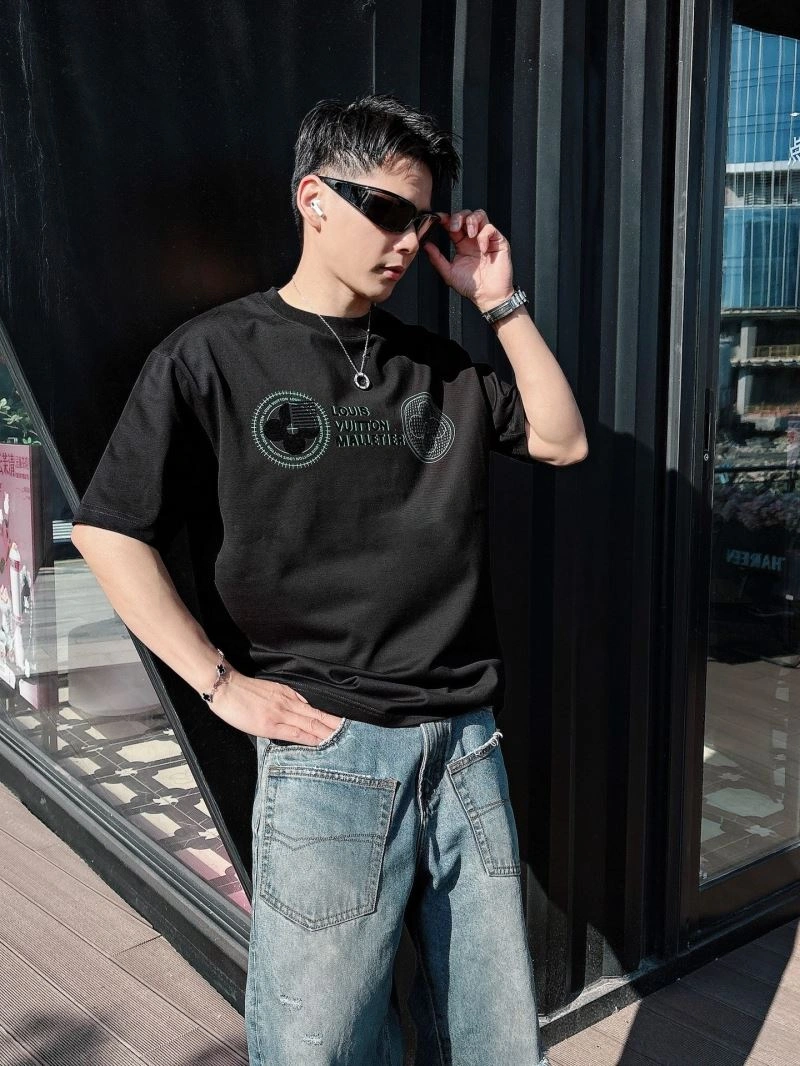 Colorful Louis Vuitton T-Shirts 132495