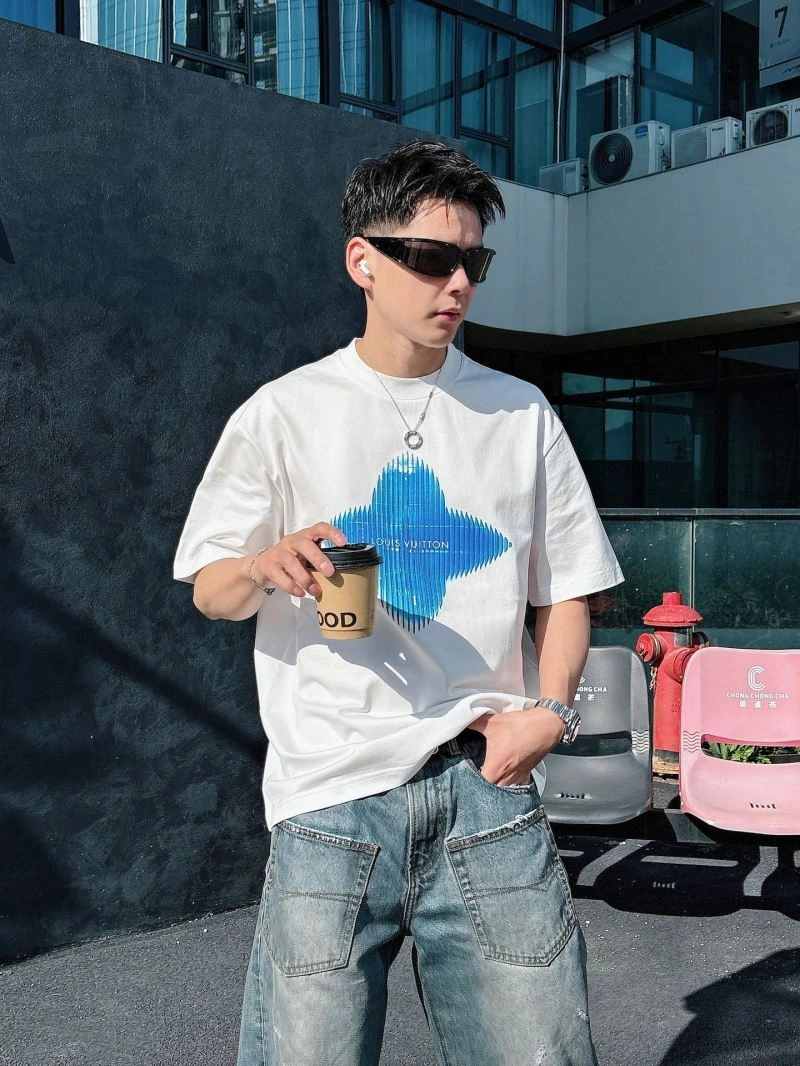 Louis Vuitton T-Shirts Affordable 132494