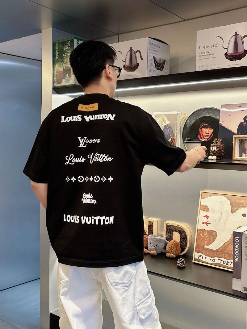 Colorful Louis Vuitton T-Shirts 132509