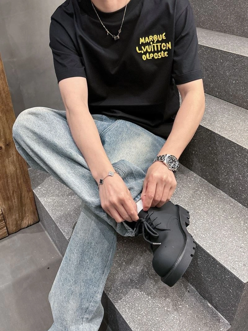 SportInspired Louis Vuitton T-Shirts 132490
