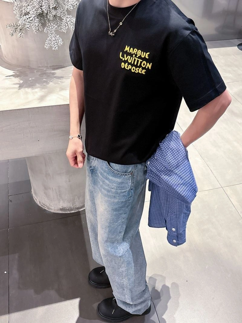 SportInspired Louis Vuitton T-Shirts 132490