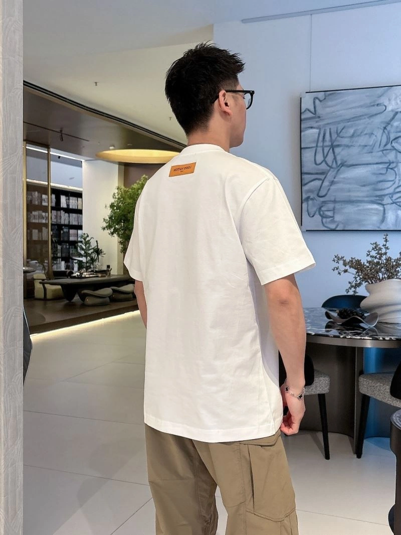 Louis Vuitton T-Shirts WaterResistant 132484