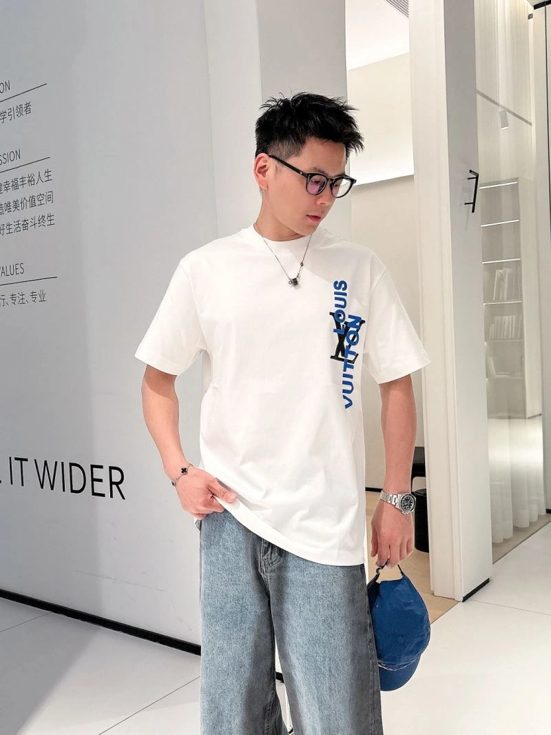 ZipUp Louis Vuitton T-Shirts 132483