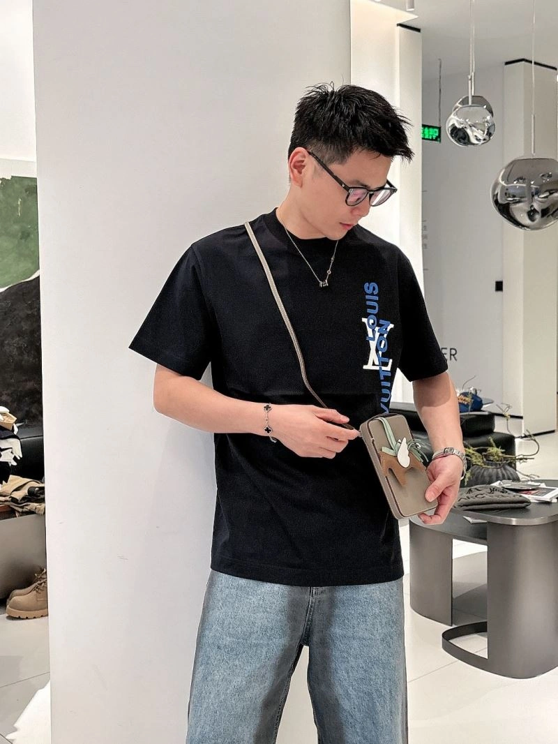Louis Vuitton T-Shirts RelaxedFit 132479