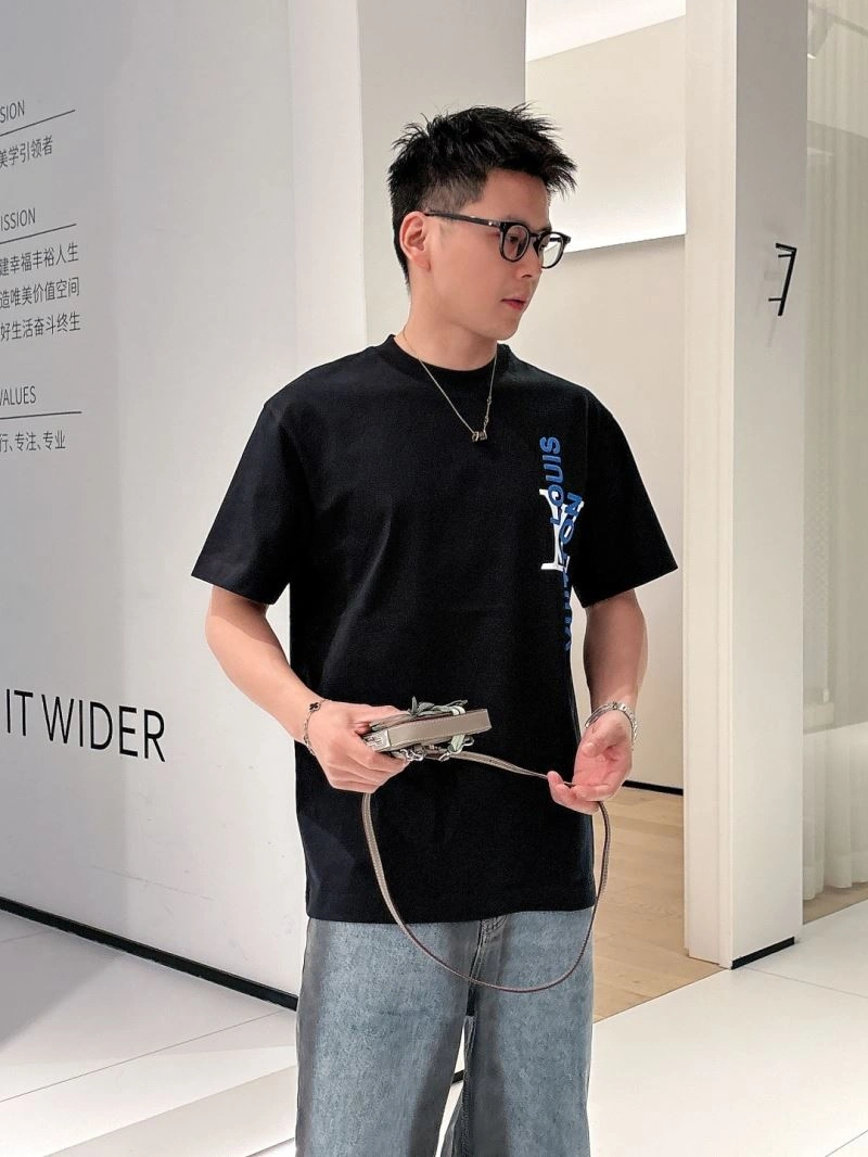 Louis Vuitton T-Shirts RelaxedFit 132479
