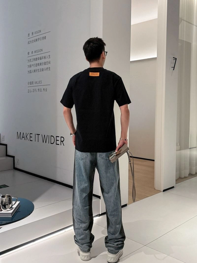 Louis Vuitton T-Shirts RelaxedFit 132479