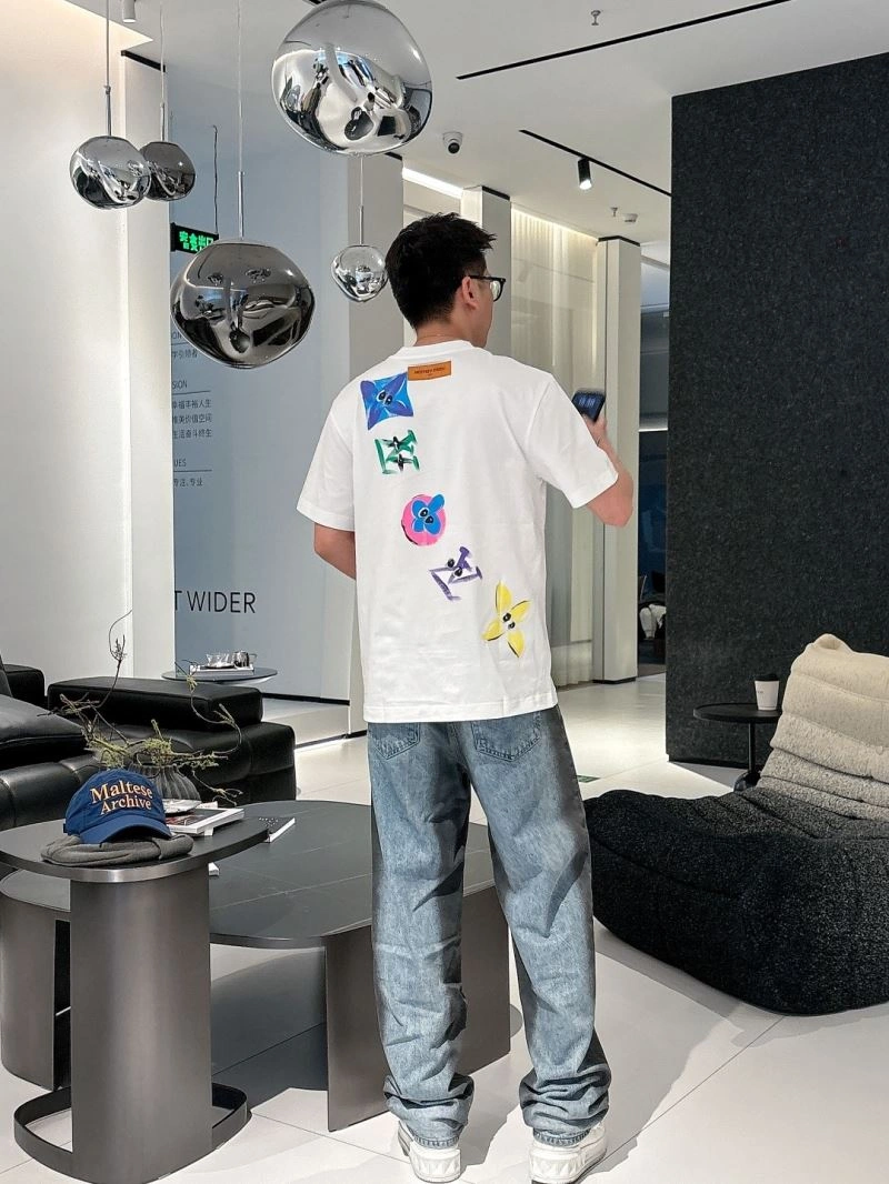 Louis Vuitton T-Shirts GoAnywhere 132478