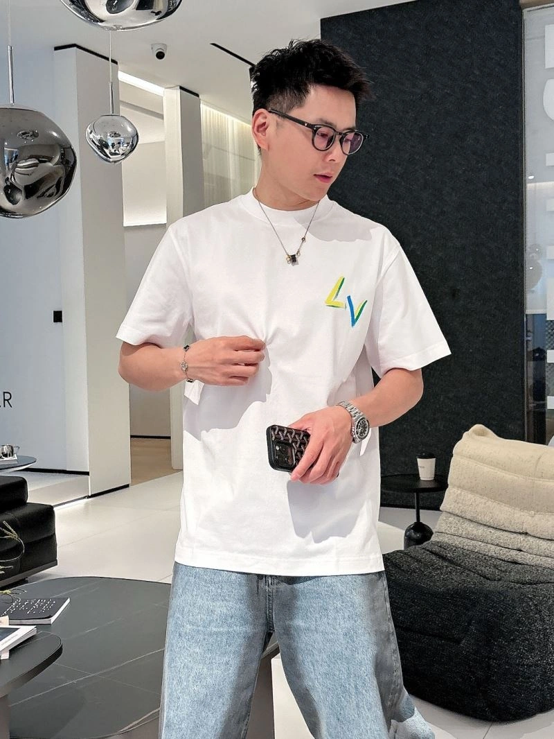 Louis Vuitton T-Shirts GoAnywhere 132478