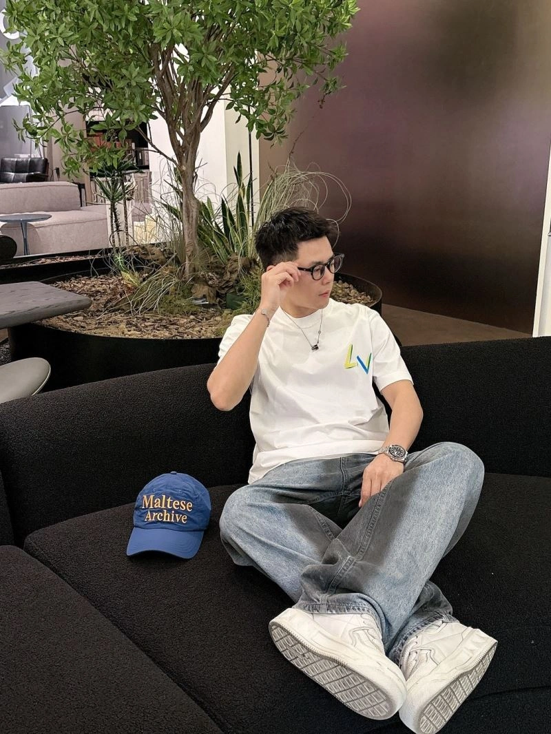 Louis Vuitton T-Shirts GoAnywhere 132478