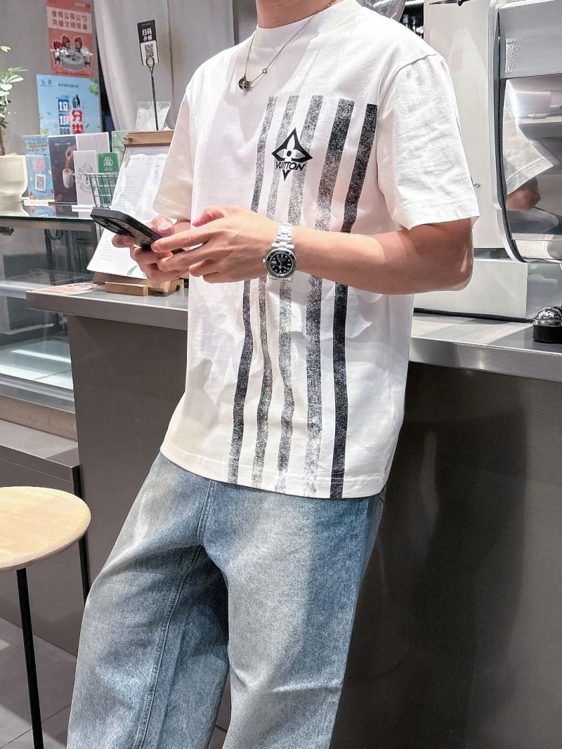Attractive Louis Vuitton T-Shirts 132477