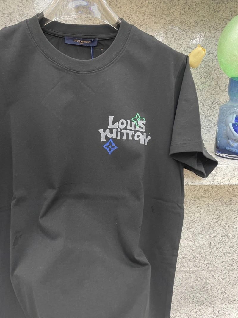 Louis Vuitton T-Shirts MultiPurpose 132451