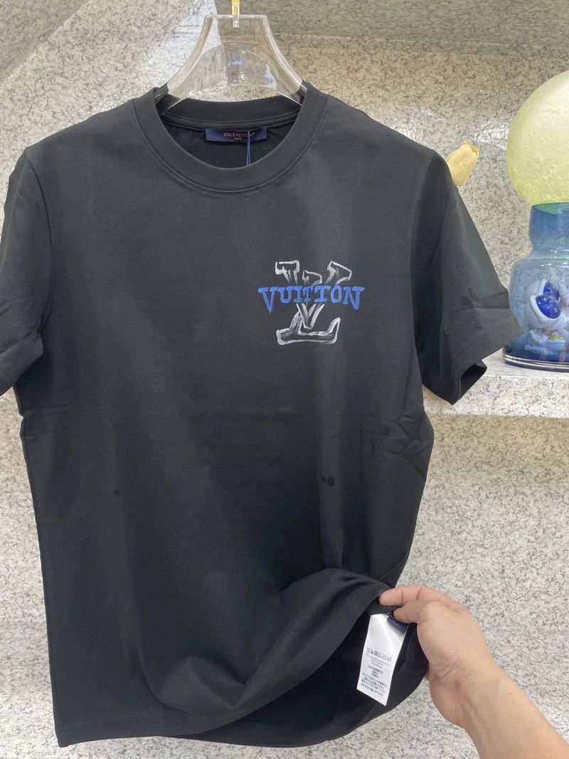 FlexibleFit Louis Vuitton T-Shirts 132470
