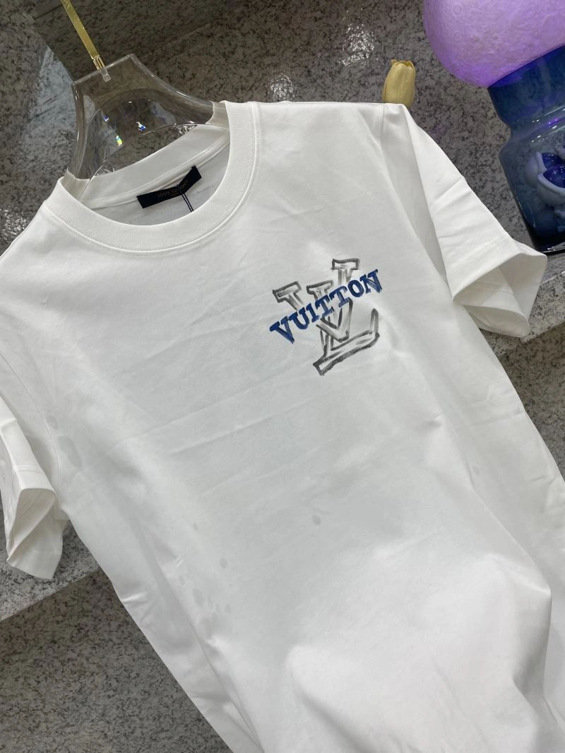 FlexibleFit Louis Vuitton T-Shirts 132470