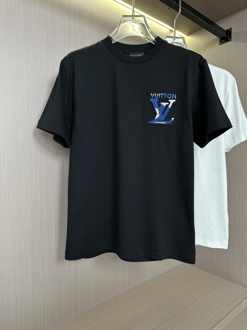 Louis Vuitton T-Shirts Youthful 132476