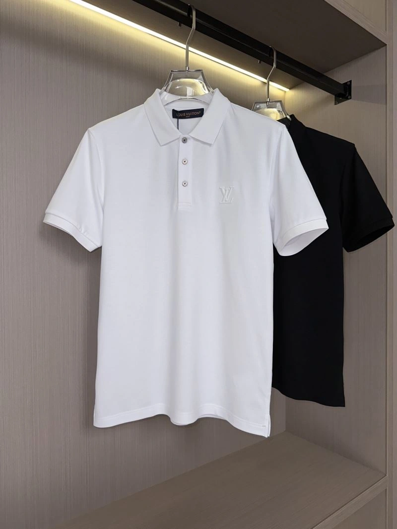 Lightweight Louis Vuitton T-Shirts 132469