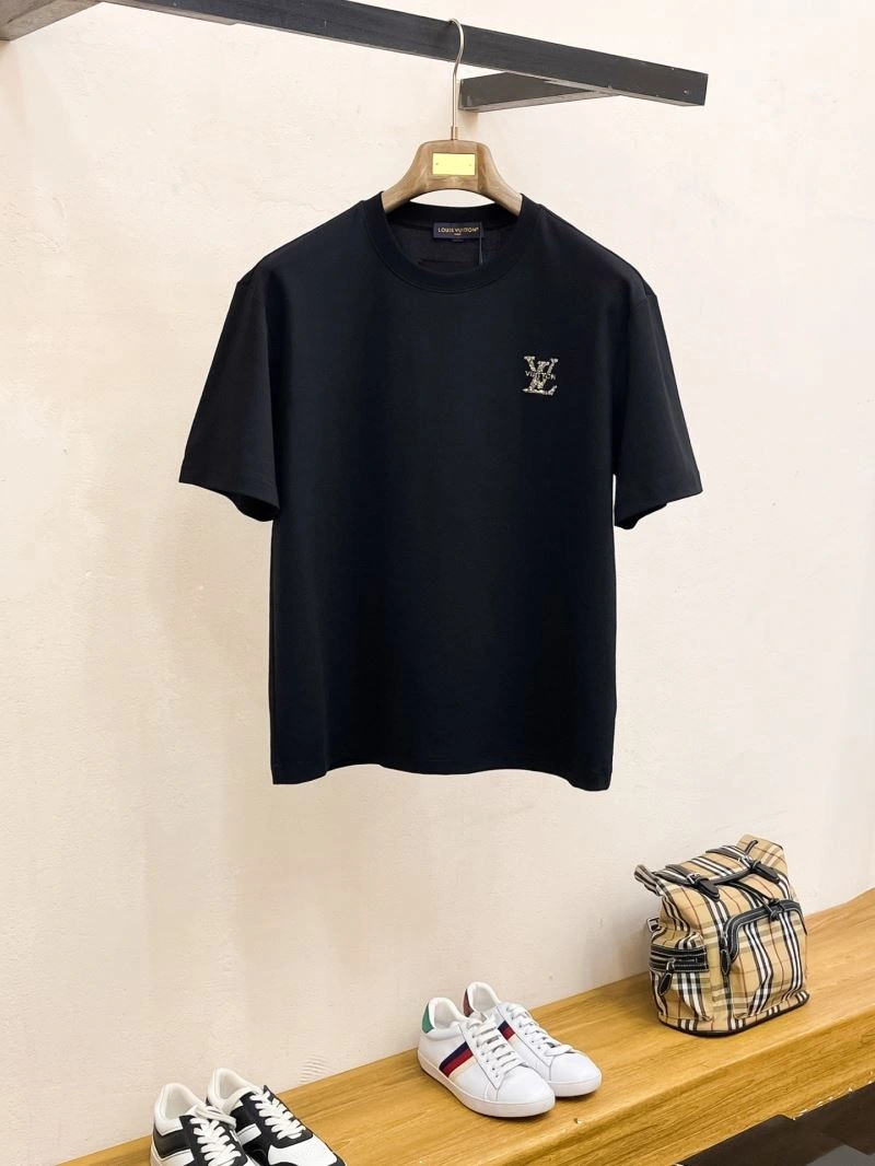 Resilient Louis Vuitton T-Shirts 132456