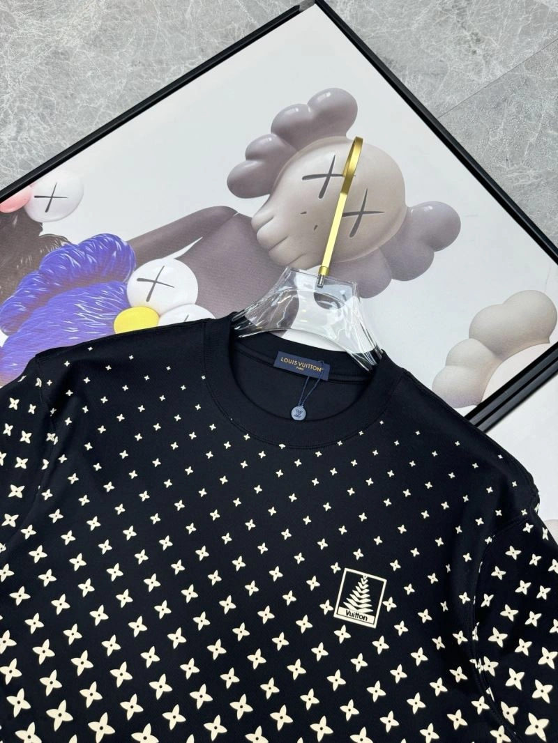 Louis Vuitton T-Shirts Practical 132464