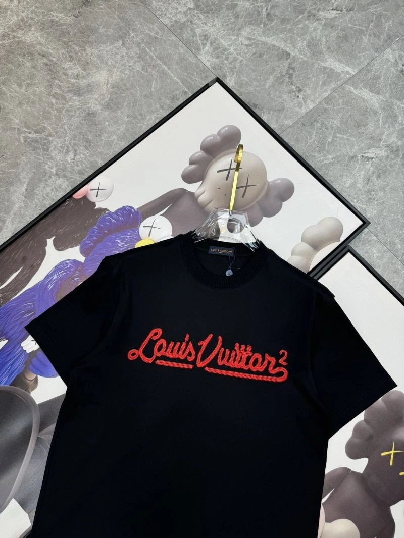 OnTrend Louis Vuitton T-Shirts 132466
