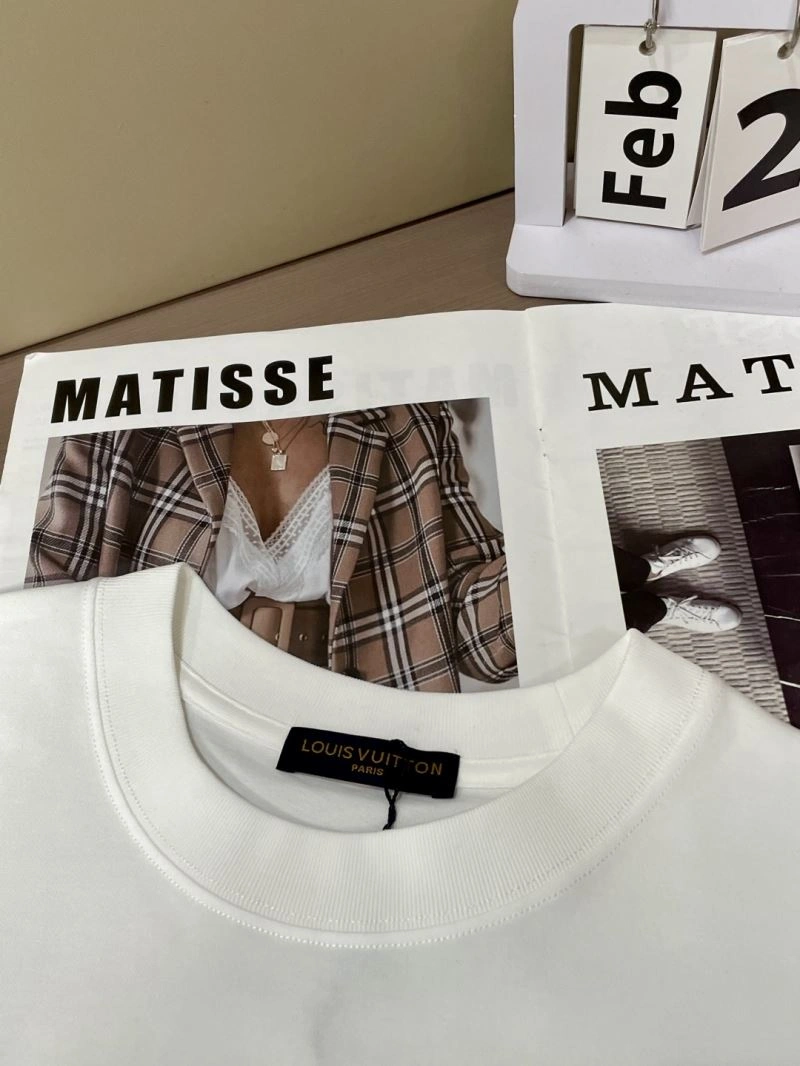 Casual Louis Vuitton T-Shirts 132472