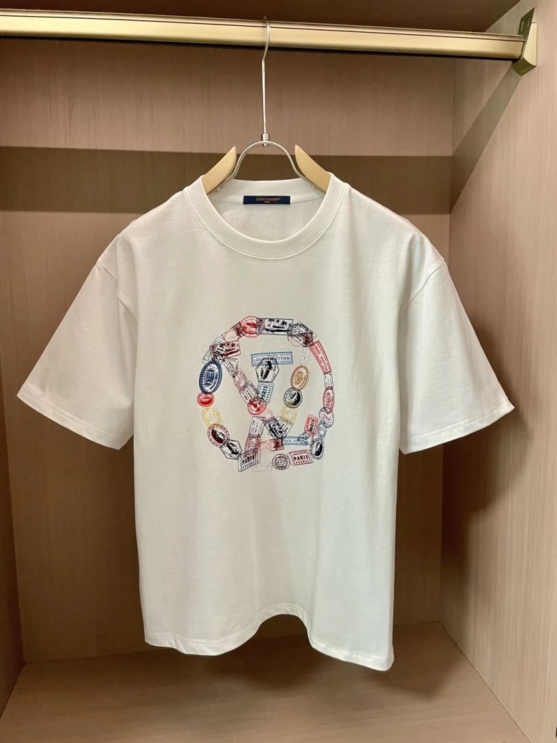 ComfortFit Louis Vuitton T-Shirts 132457