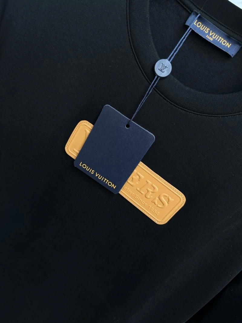 Louis Vuitton T-Shirts Practical 132459