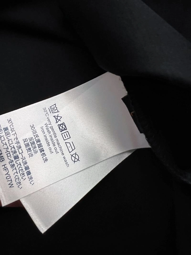 Louis Vuitton T-Shirts WrinkleFree 132468