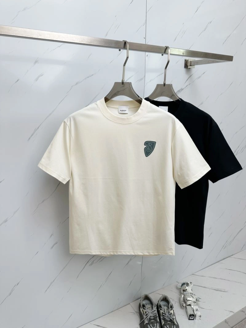 Compact Louis Vuitton T-Shirts 132447