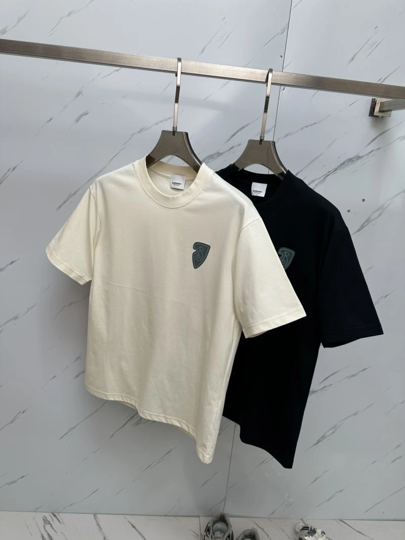 Compact Louis Vuitton T-Shirts 132447