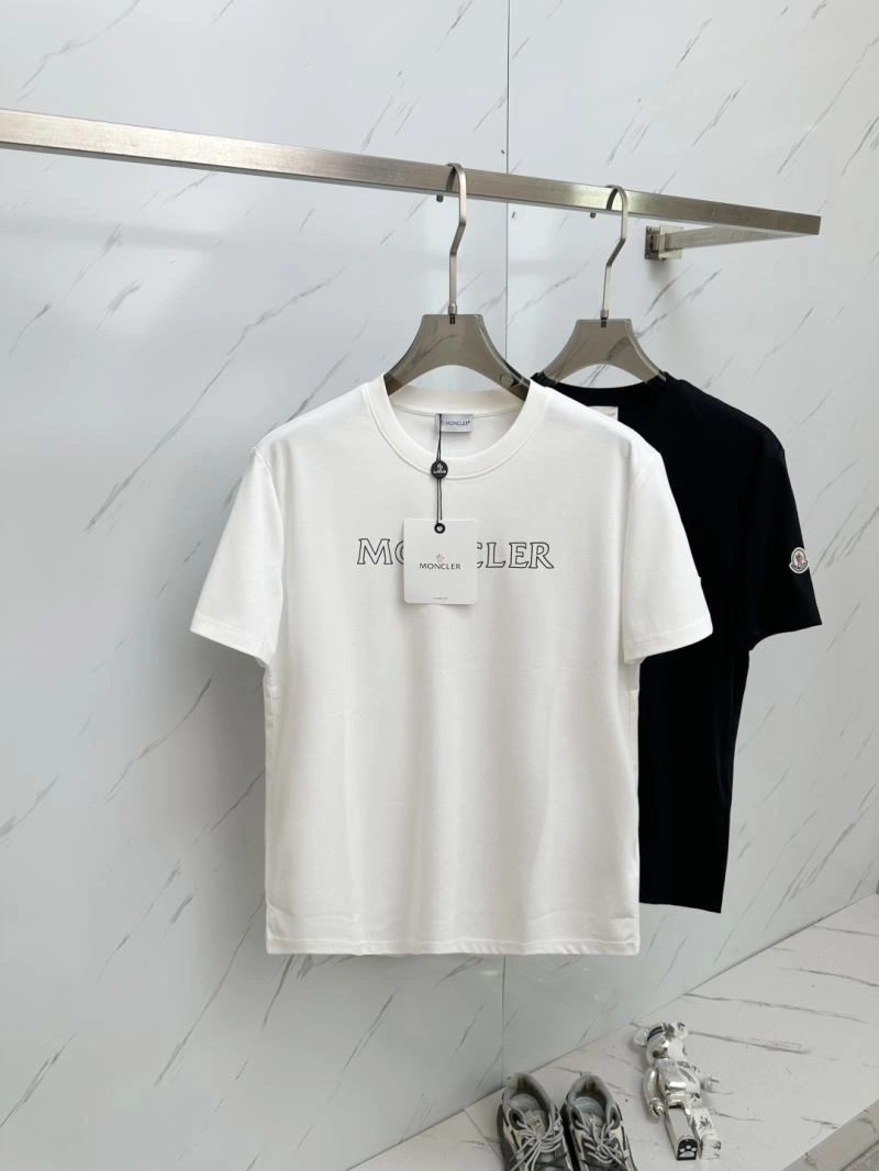 Louis Vuitton T-Shirts Versatile 132444