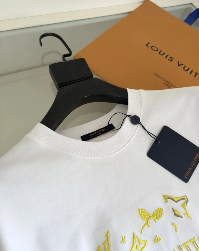 Louis Vuitton T-Shirts FreshLook 132474