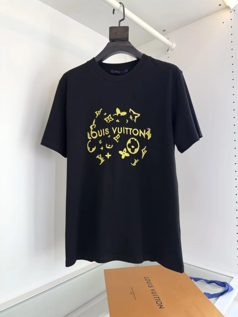 Louis Vuitton T-Shirts Cozy 132439